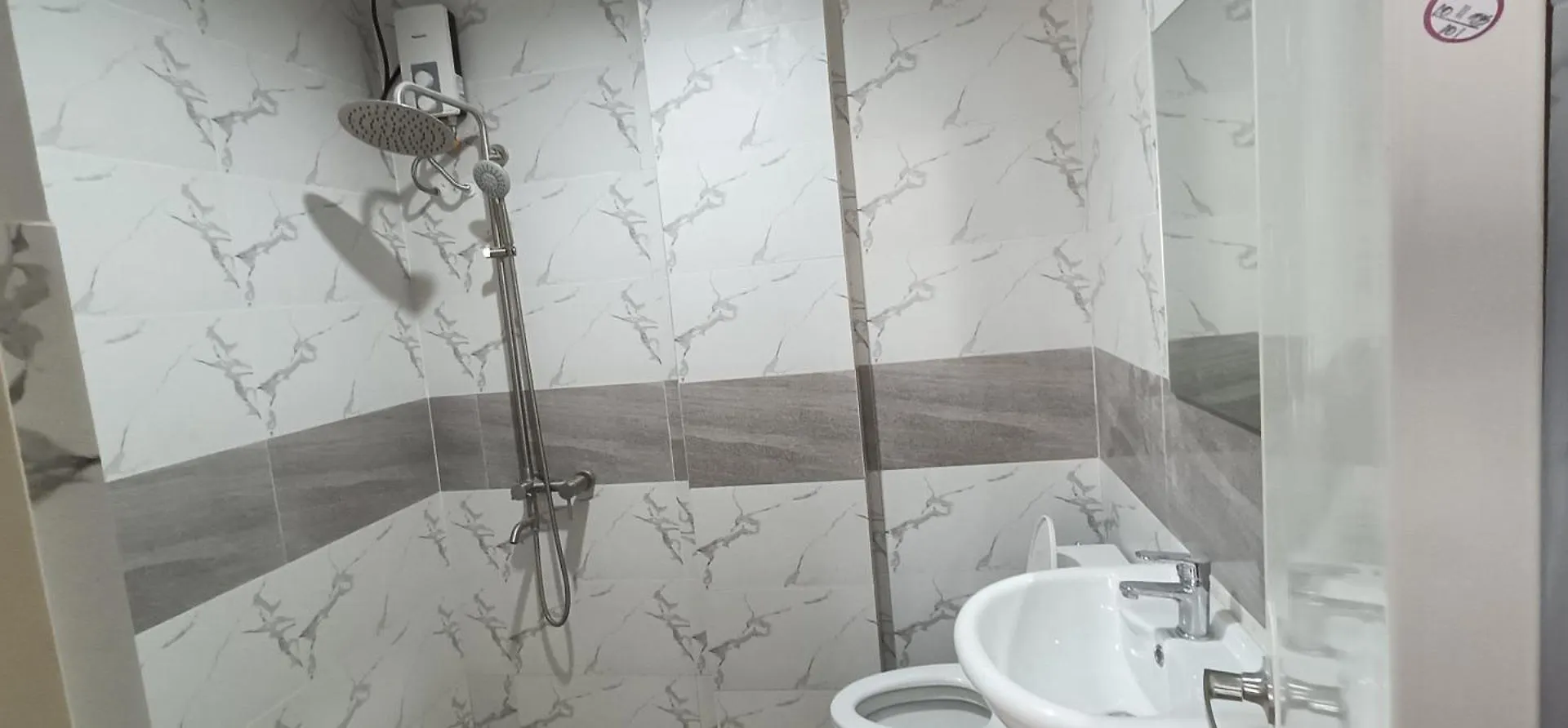 Brand New 25Sqm Apartment Makati Manila